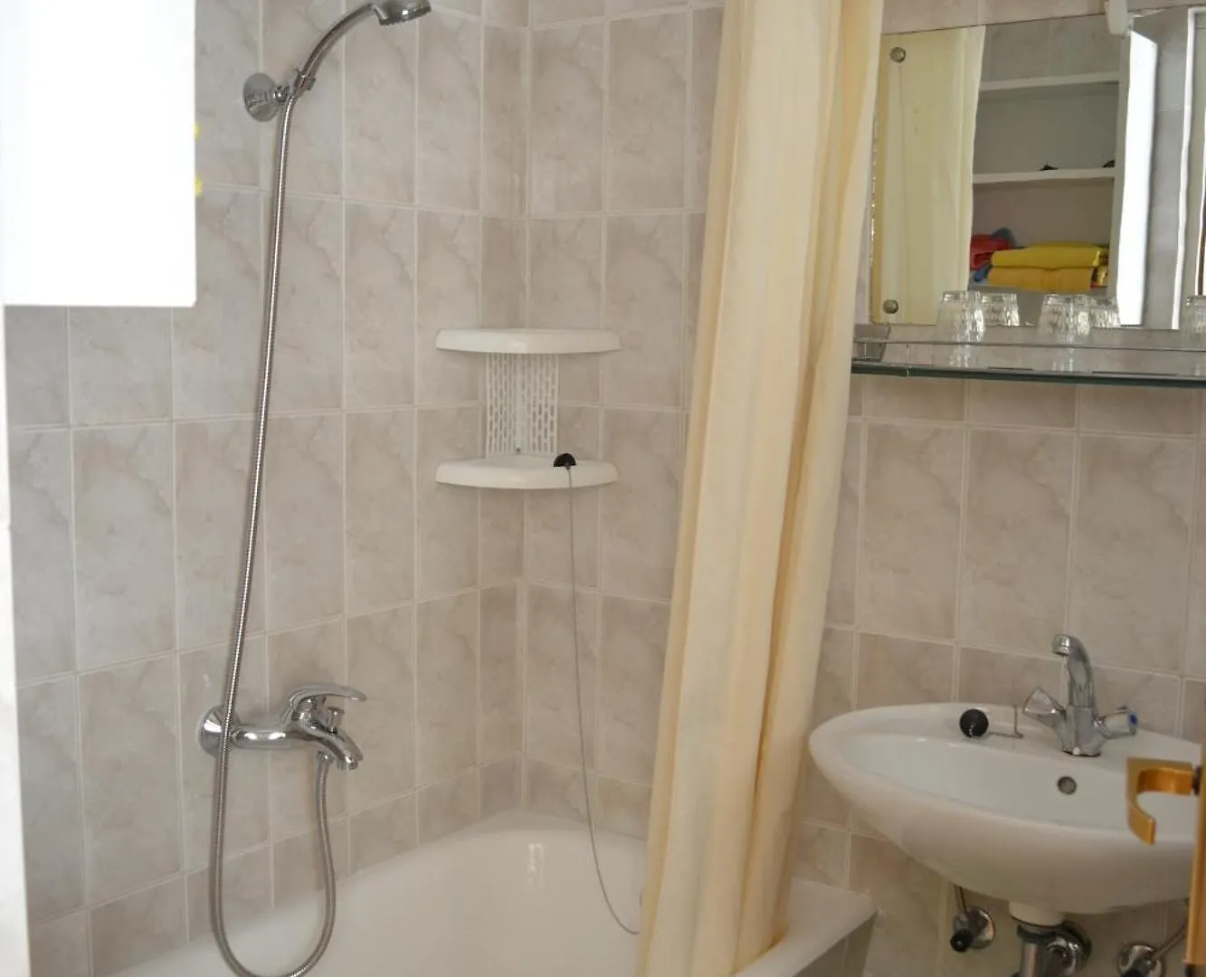 Pansion Ana Hotel Barbat na Rabu Guest house
